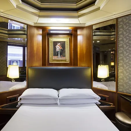 ヴァラディエール 4* ローマ