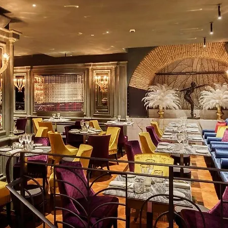 ヴァラディエール 4*