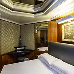 Valadier מלון 4*